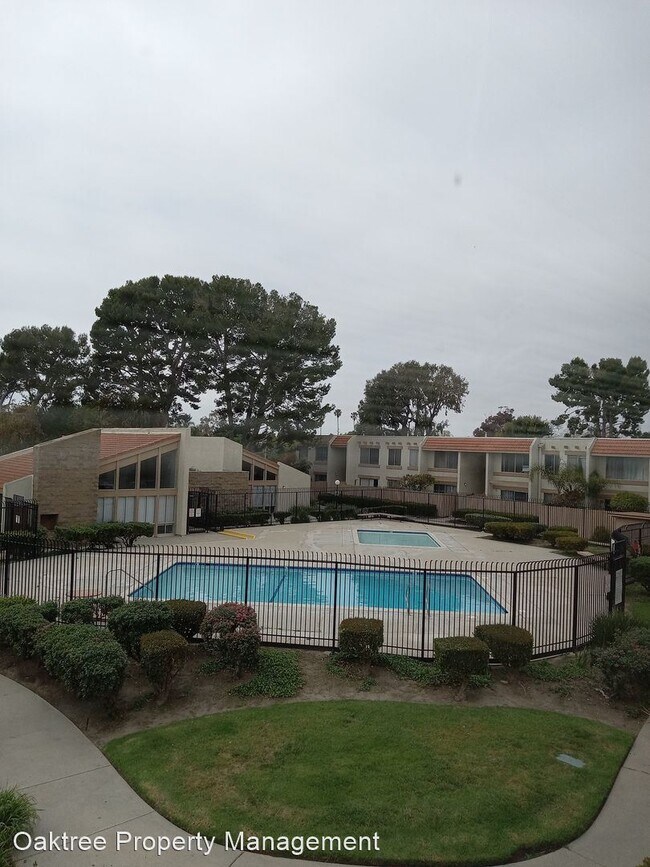 Building Photo - 2 br, 2 bath House - 2458 Bolker Drive