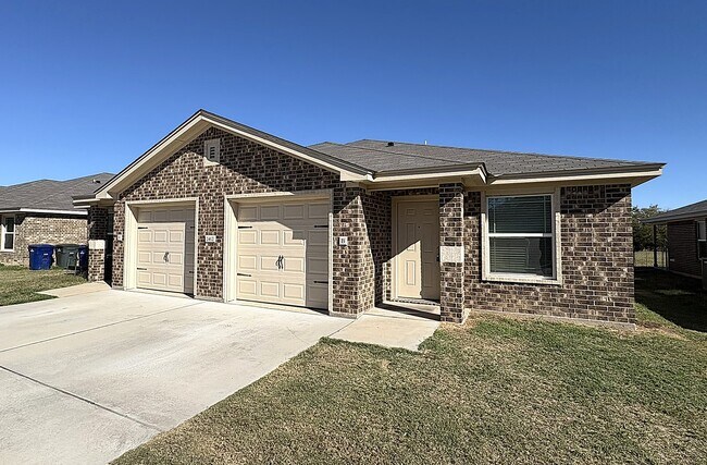 Building Photo - 2412 FM 1113