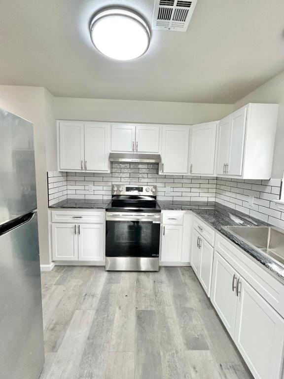 Foto del edificio - 2317 NE 35th St
