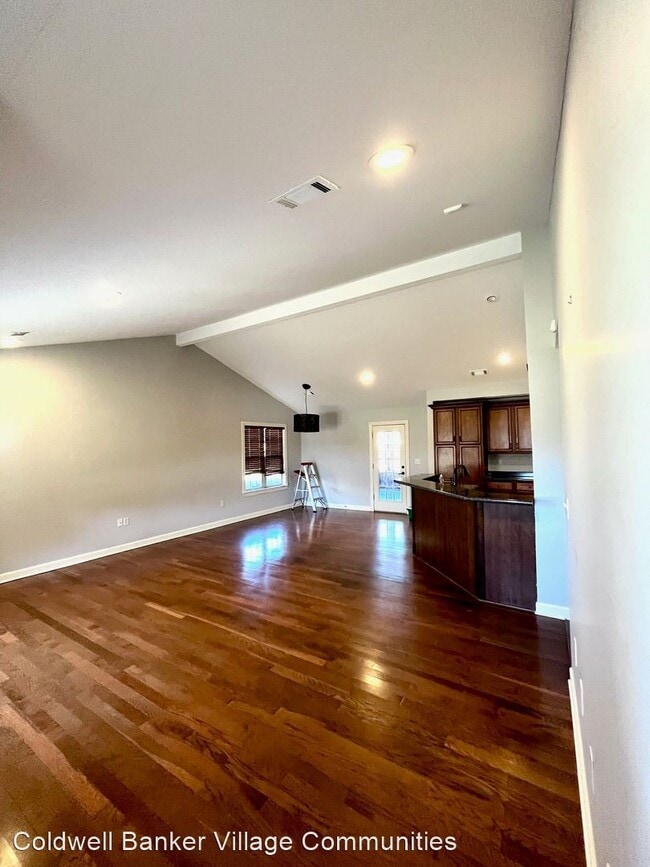 Building Photo - 3 br, 2 bath House - 6006 Beaver Creek