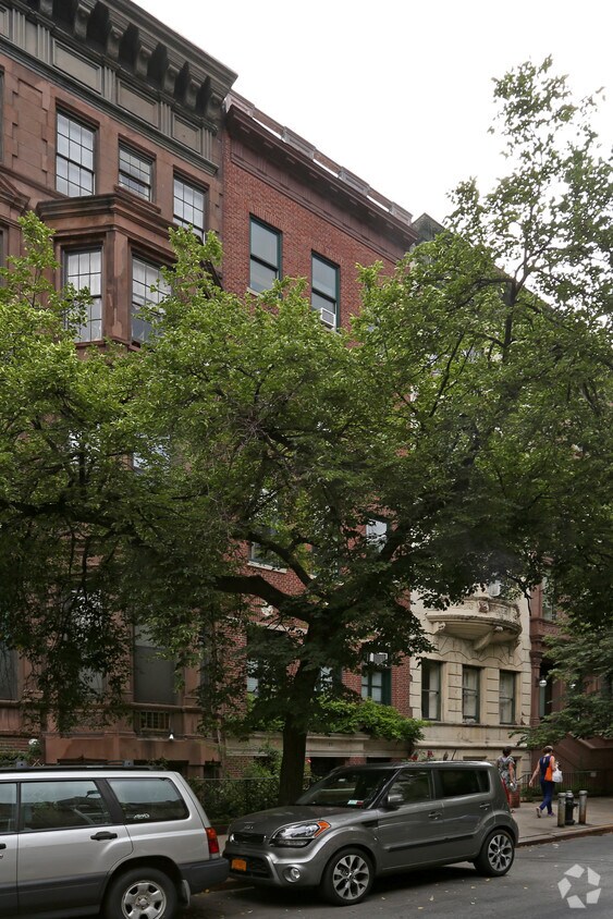 Foto del edificio - 33 W 75th St