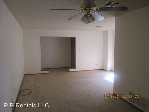 Building Photo - 7705 NW Lawton Ave