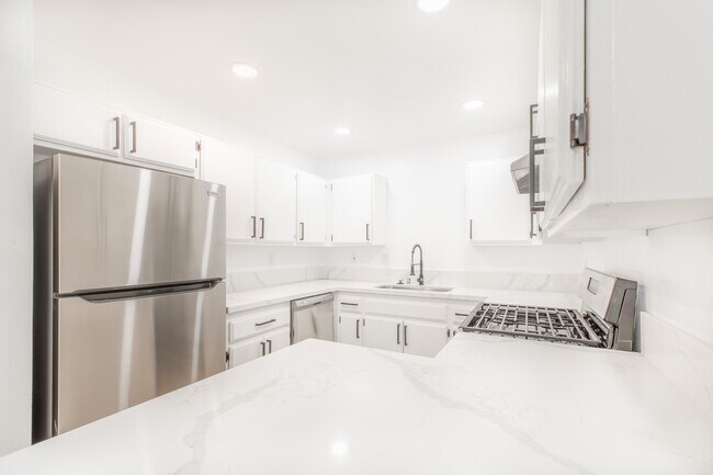 Foto del edificio - Sierra Gardens Apartments