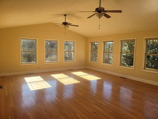 Foto del edificio - 3943 Braselton Hwy