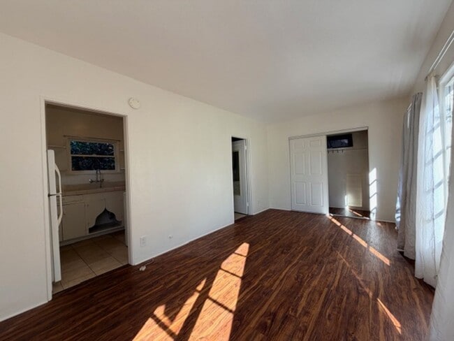 Foto del edificio - 251ivy