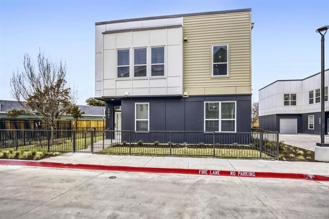 Foto del edificio - 10715 Garland Rd