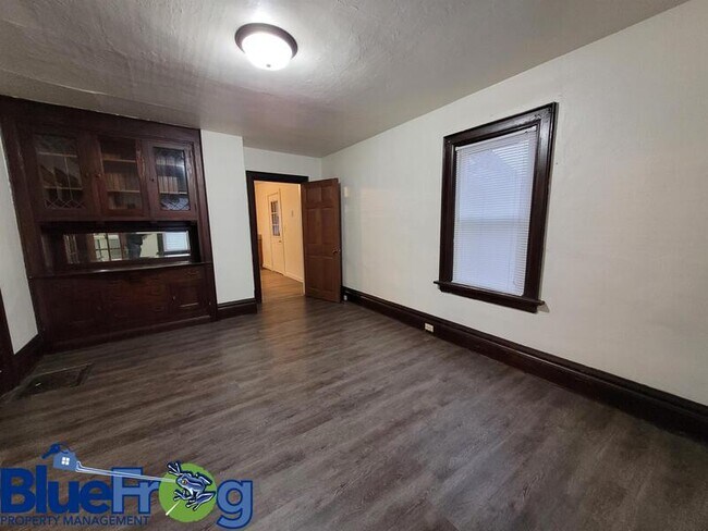 Foto del edificio - 226 W 7th Ave