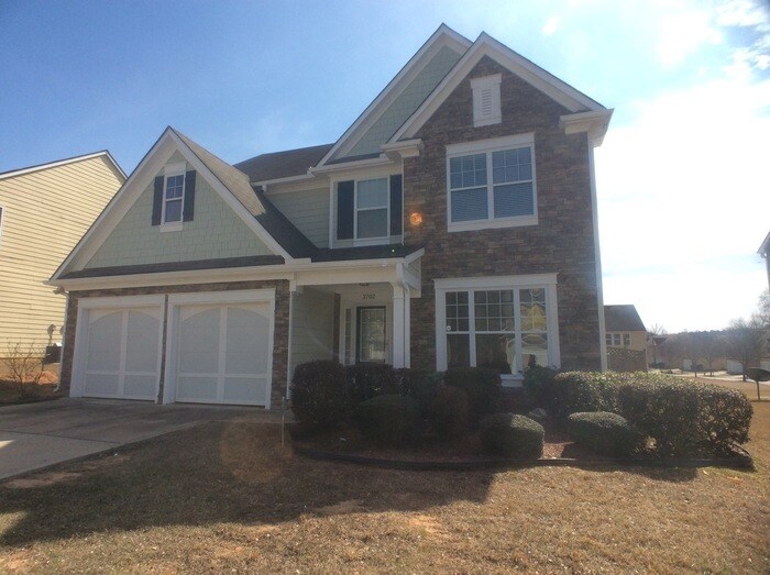 Primary Photo - One Month FREE Rent!