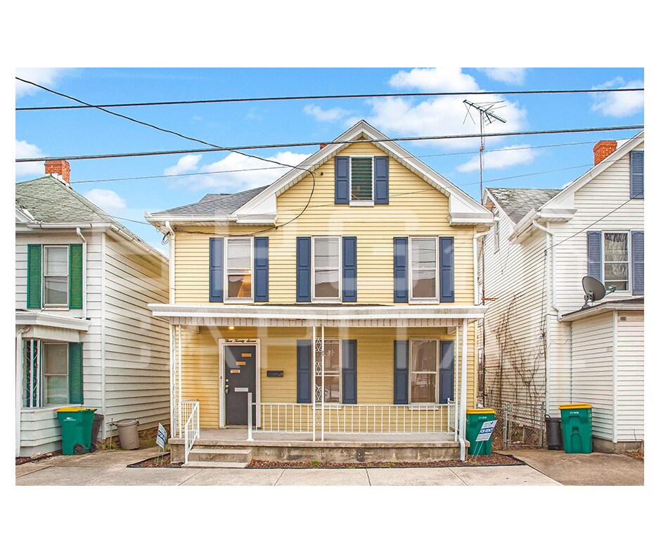 Primary Photo - 327 Fairview Ave