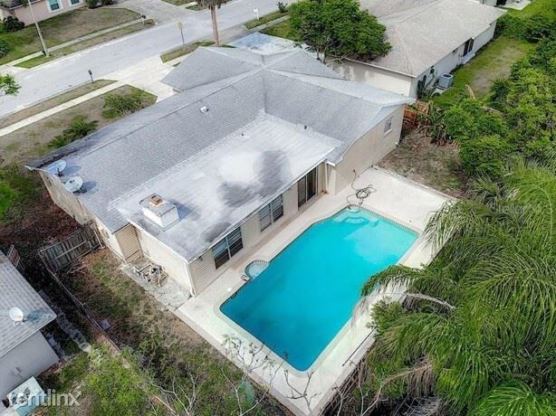 Building Photo - 3 br, 2 bath House - 157 Sandalwood Way