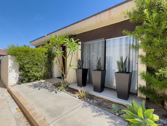 Foto del edificio - 73415 Shadow Mountain Dr