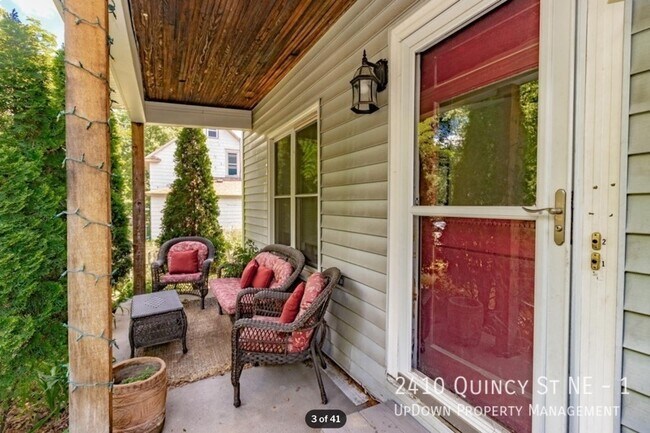Foto del edificio - 2410 Quincy St NE