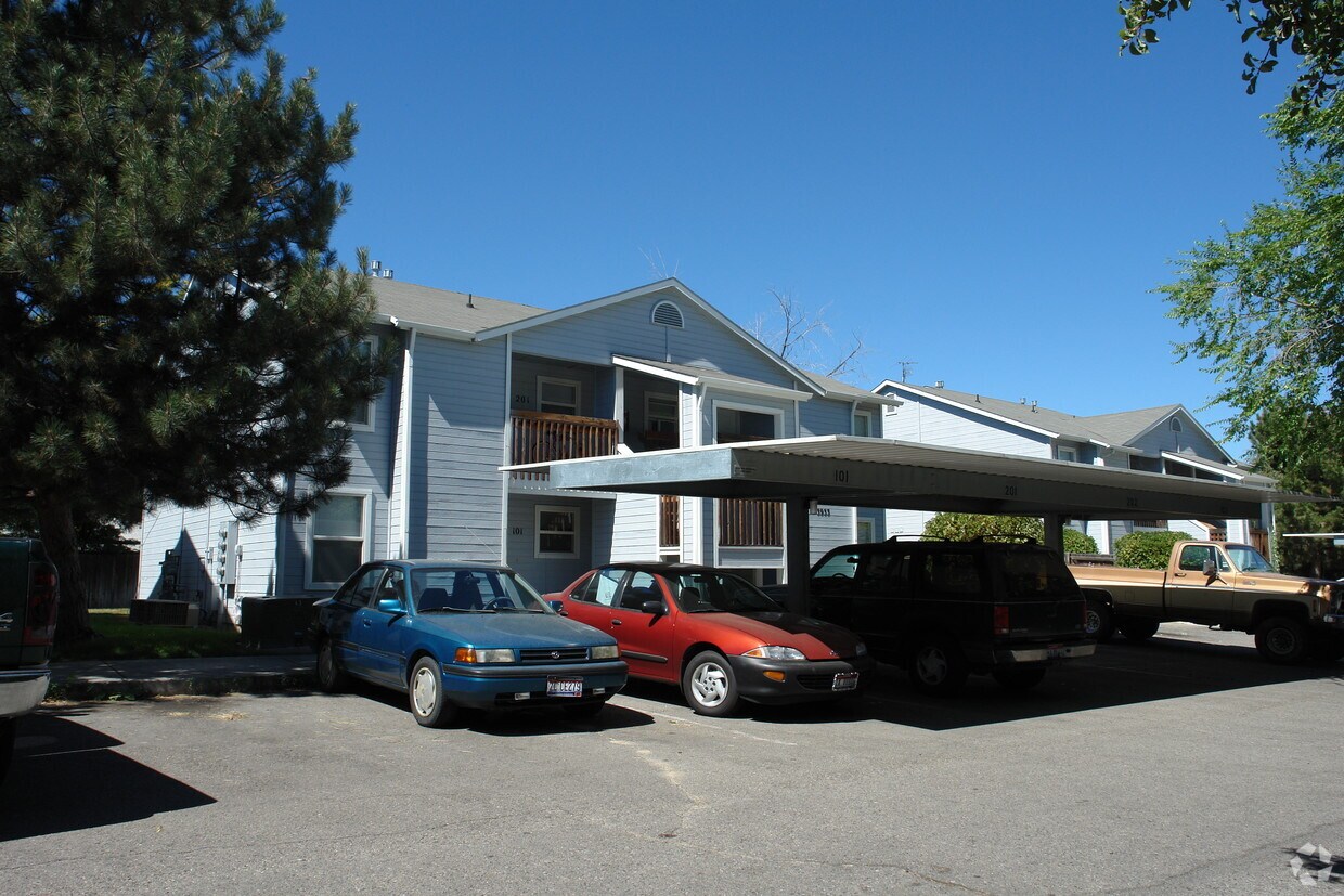 Building Photo - VESTAL LANE APTS