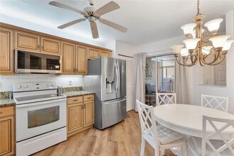 Building Photo - 9599 Weldon Cir