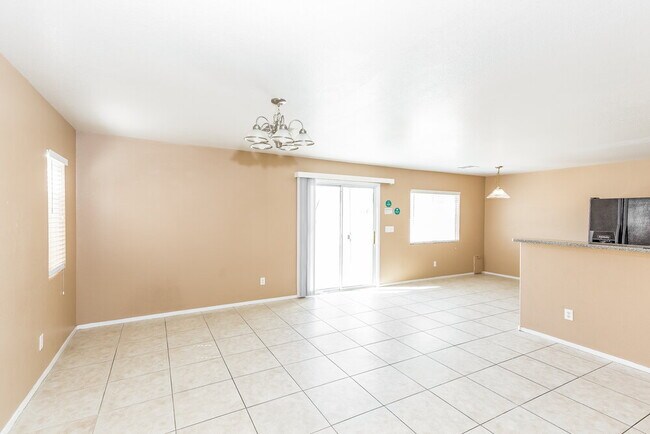 Foto del edificio - 1011 Emerald Stone Ave
