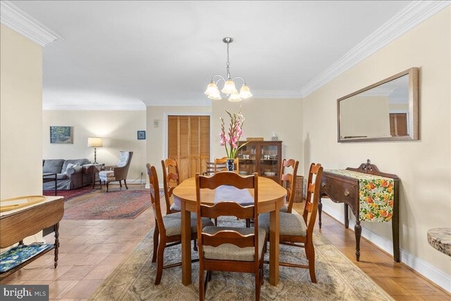 Foto del edificio - 5101 River Rd