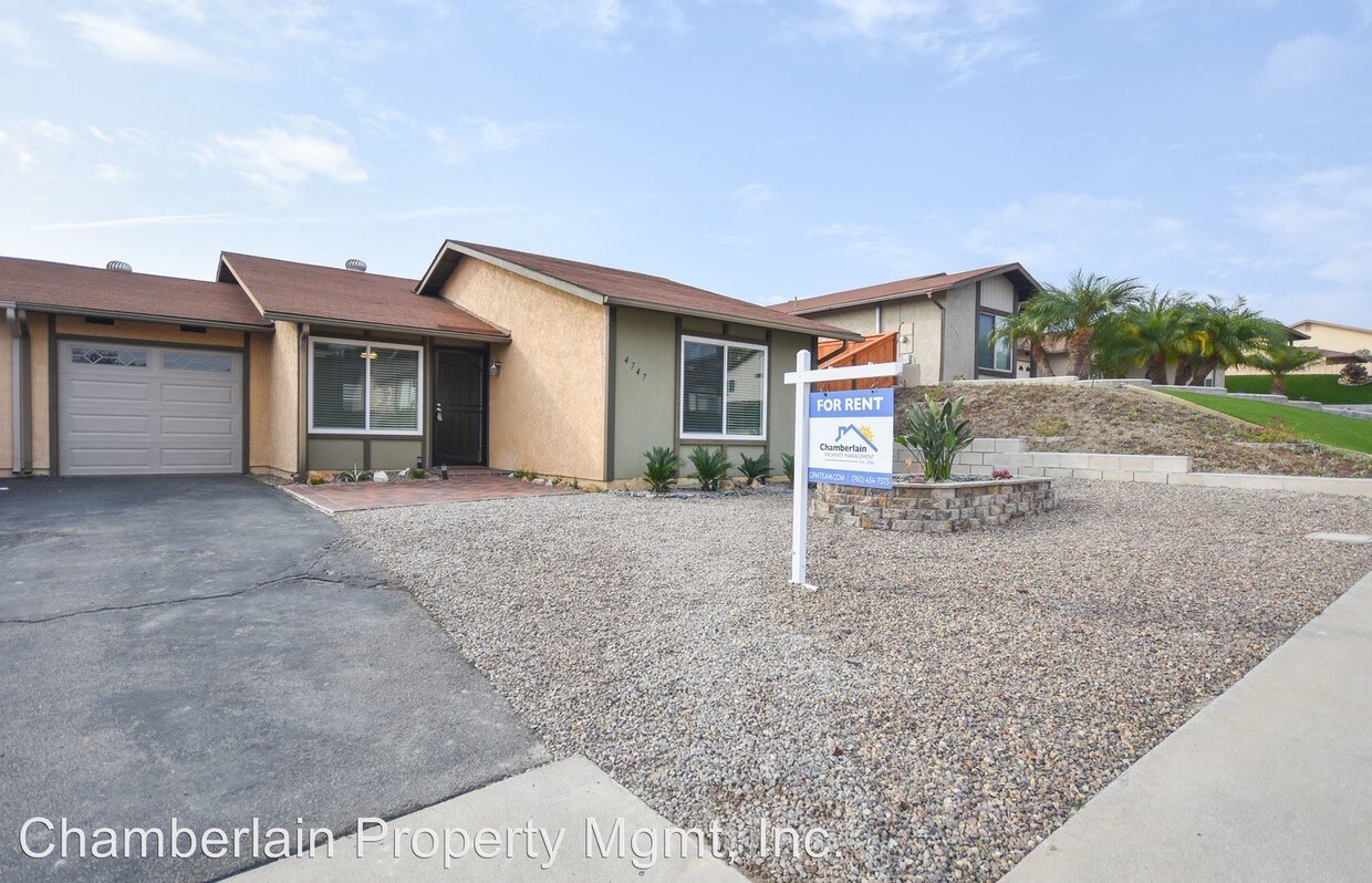 Primary Photo - 2 br, 1 bath House - 4747 Rim Rock Rd