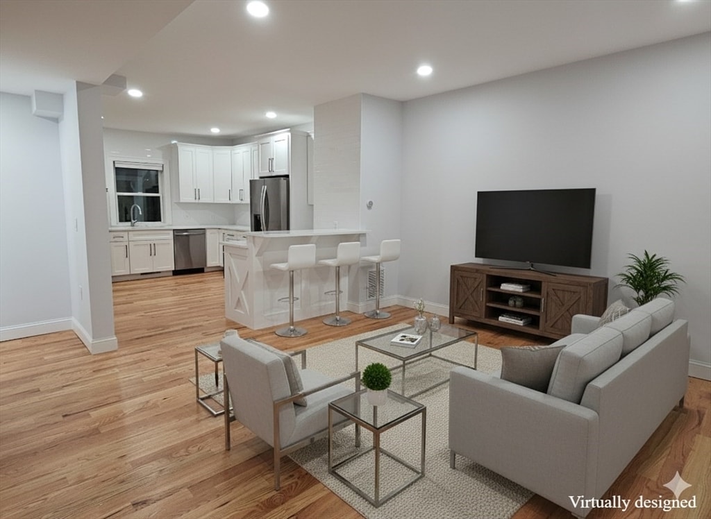 Foto principal - 141 Morse St