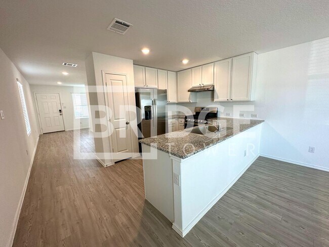 Building Photo - 2416 Lake Hills, New Braunfels, TX 78130