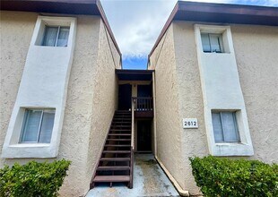 Building Photo - 2612 Hidden Lake Dr N