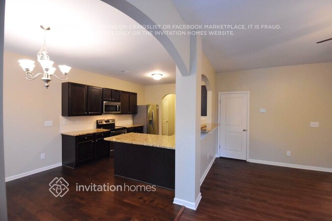 Building Photo - 187 Magnaview Dr