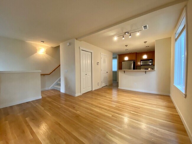 Foto del edificio - Great House for Rent - 2 weeks free rent