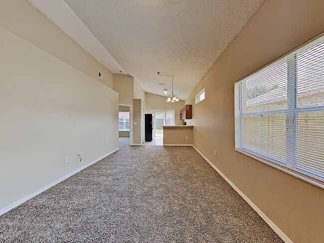 Building Photo - 237 Briar Bay Cir