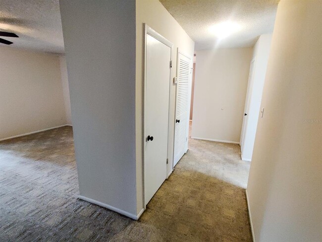 Building Photo - 177 Springwood Cir