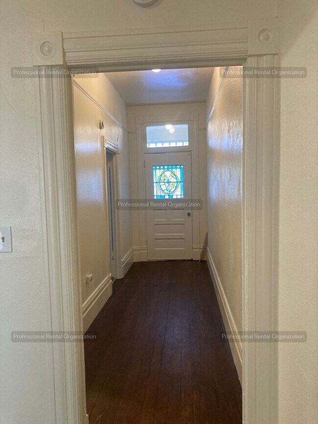 Foto del edificio - One bedroom Gem in Heart of Quaint, Historic West Petaluma