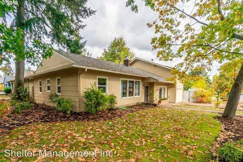 Primary Photo - 4 br, 2 bath House - 365 Oxford Street SE