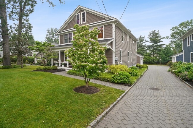 Photo - 49 Summit Ave Townhome