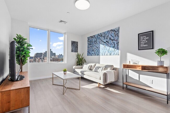 Foto del edificio - 1 Lenox Rd