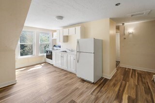 Foto principal - 114 Appleton St