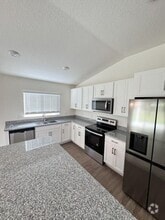 Building Photo - 3015 Sanctuary Dr