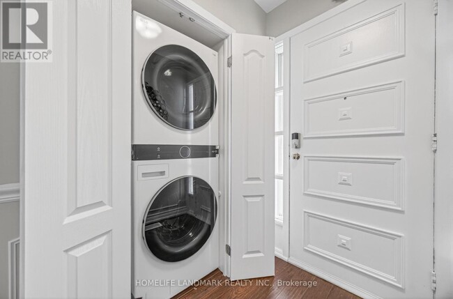 Building Photo - 6 Willowgate Dr