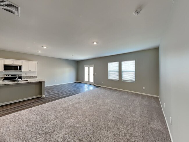 Building Photo - 71 Parkerton St