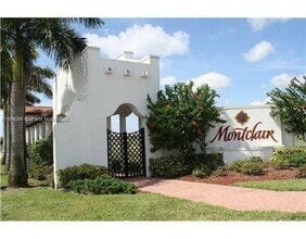 Building Photo - 2660 SW 118 Rd