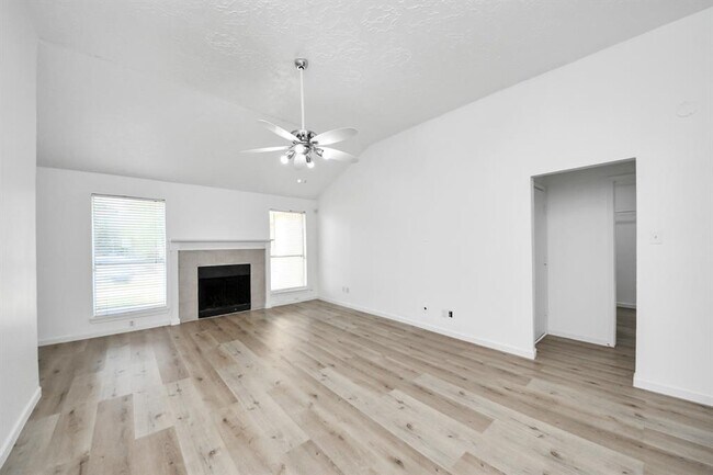 Foto del edificio - 20214 Apache Gardens Ln
