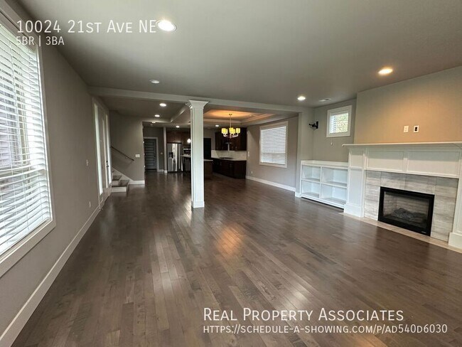 Foto del edificio - 10024 21st Ave NE