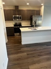 Building Photo - 3639 E Amazon Dr