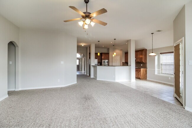 Foto del edificio - 211 Gatehouse Dr