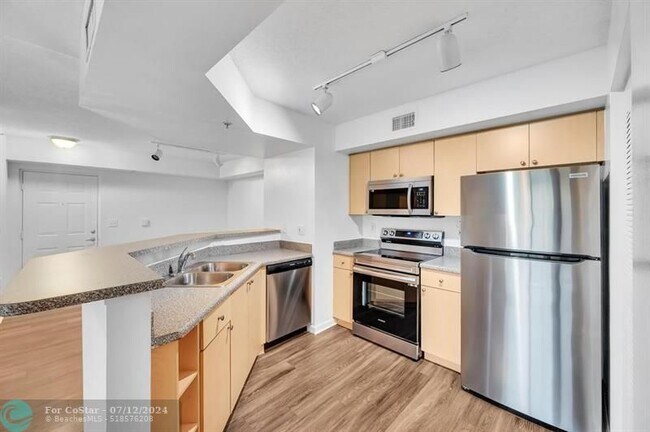 Foto del edificio - 3814 NW Mediterranean Ln