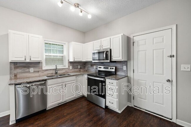 Building Photo - 2640 Farlow Gap Ln