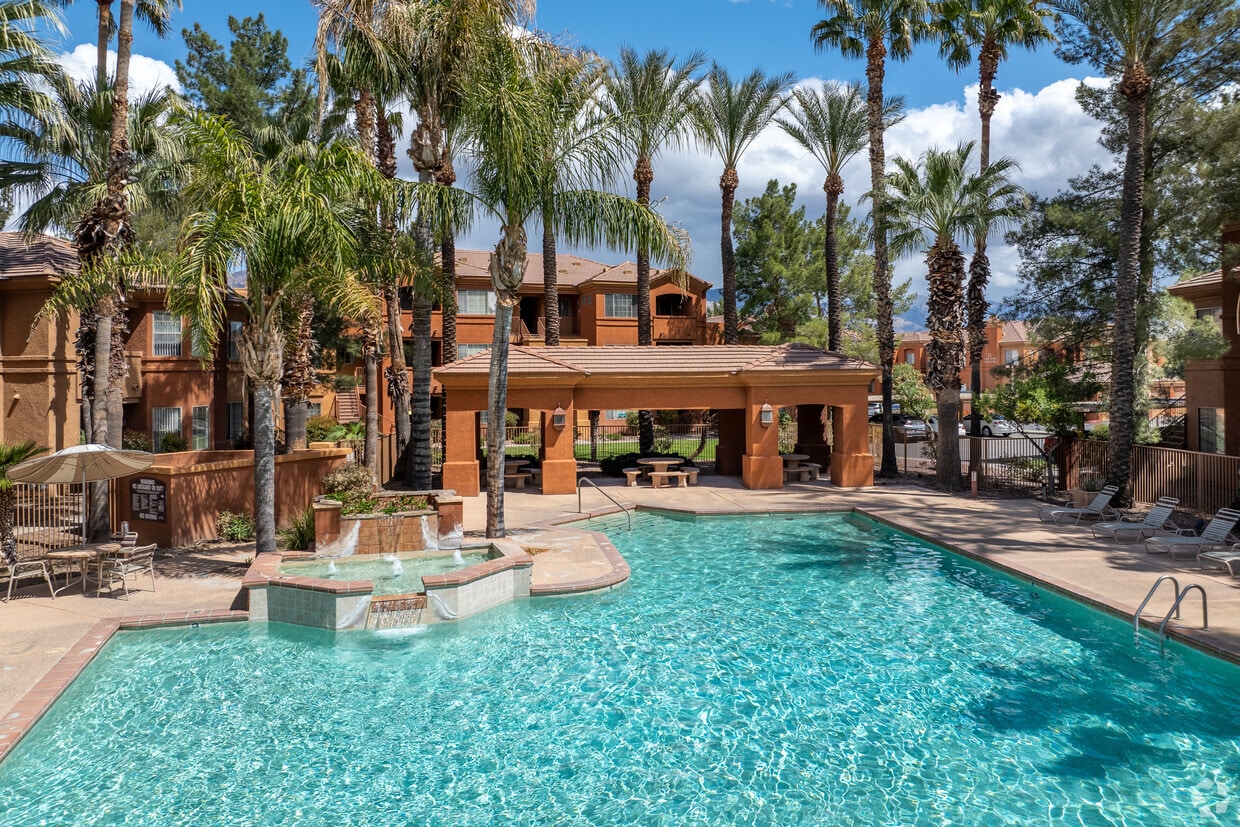 Primary Photo - Summerlin Villas