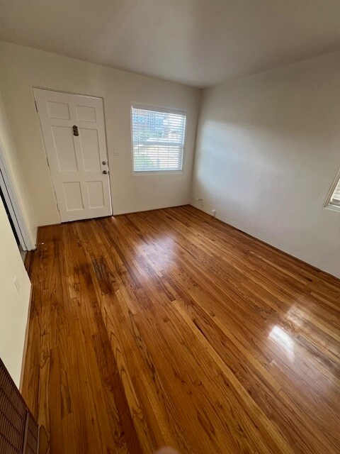 Foto del edificio - 4175 4th Ave