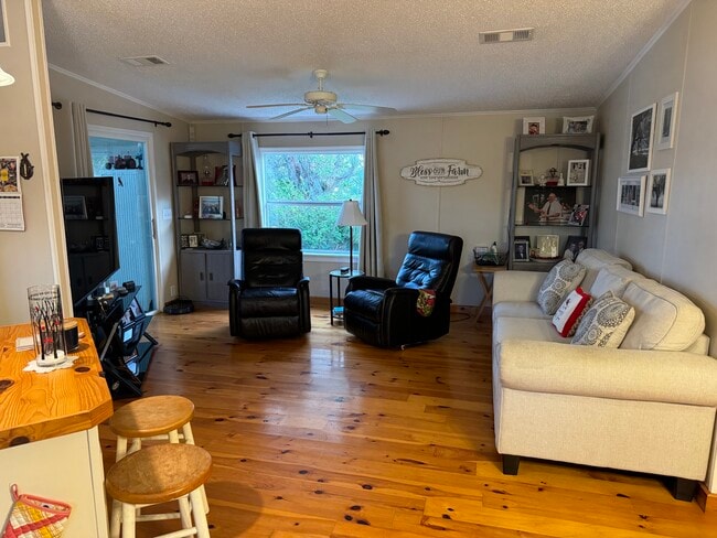 Open Concept - 478 Tall Oak Rd
