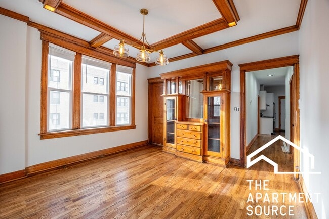 Photo - 2842 W Augusta Blvd Apartment