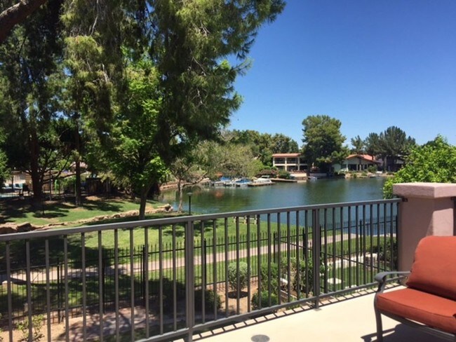 Foto del edificio - 5508 S Jolly Roger Rd