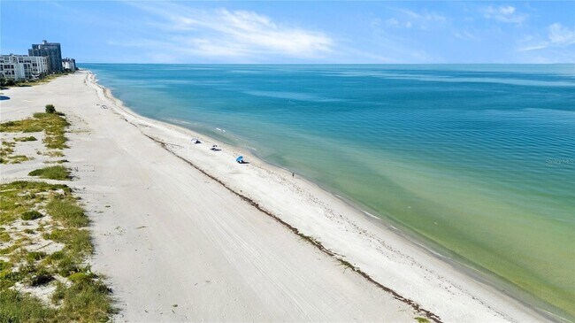 Foto del edificio - 1230 Gulf Blvd