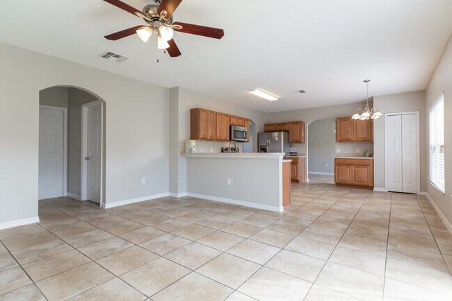 Foto del edificio - 920 Cambridge Ct